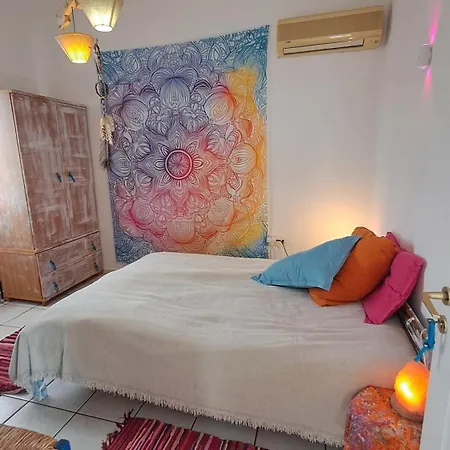 Nyaraló Syros Mandala